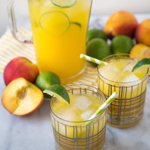 Ginger Peach Limeade | The Little Epicurean