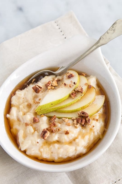 https://www.thelittleepicurean.com/wp-content/uploads/2015/12/pear-rice-pudding-feature-400x600.jpg