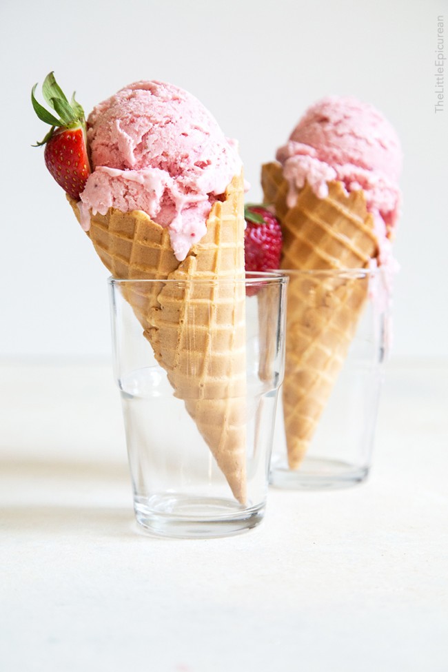 Strawberry Buttermilk Ice Cream - The Little Epicurean