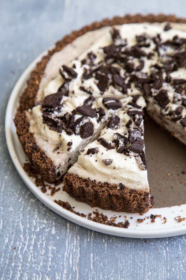 Oreo Cheesecake Tart- The Little Epicurean