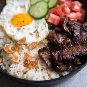 Filipino Beef Tapa Tapsilog