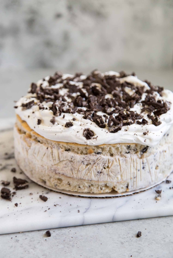 Cookies and Cream Ice Cream Cake