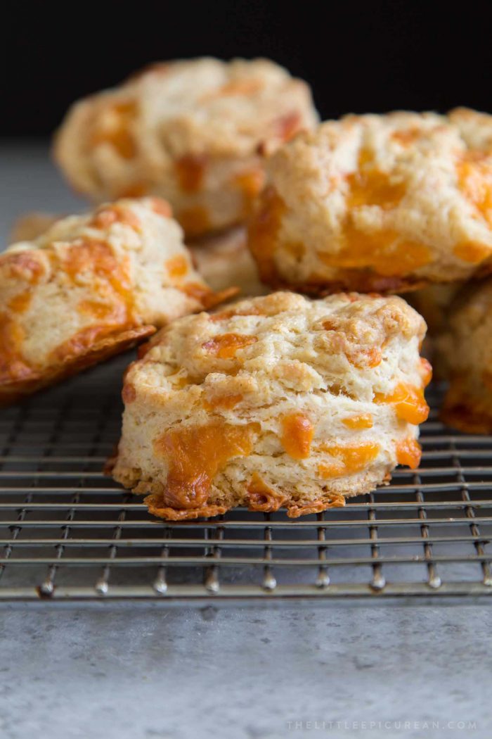 Cheesy Cheddar Biscuits - The Little Epicurean