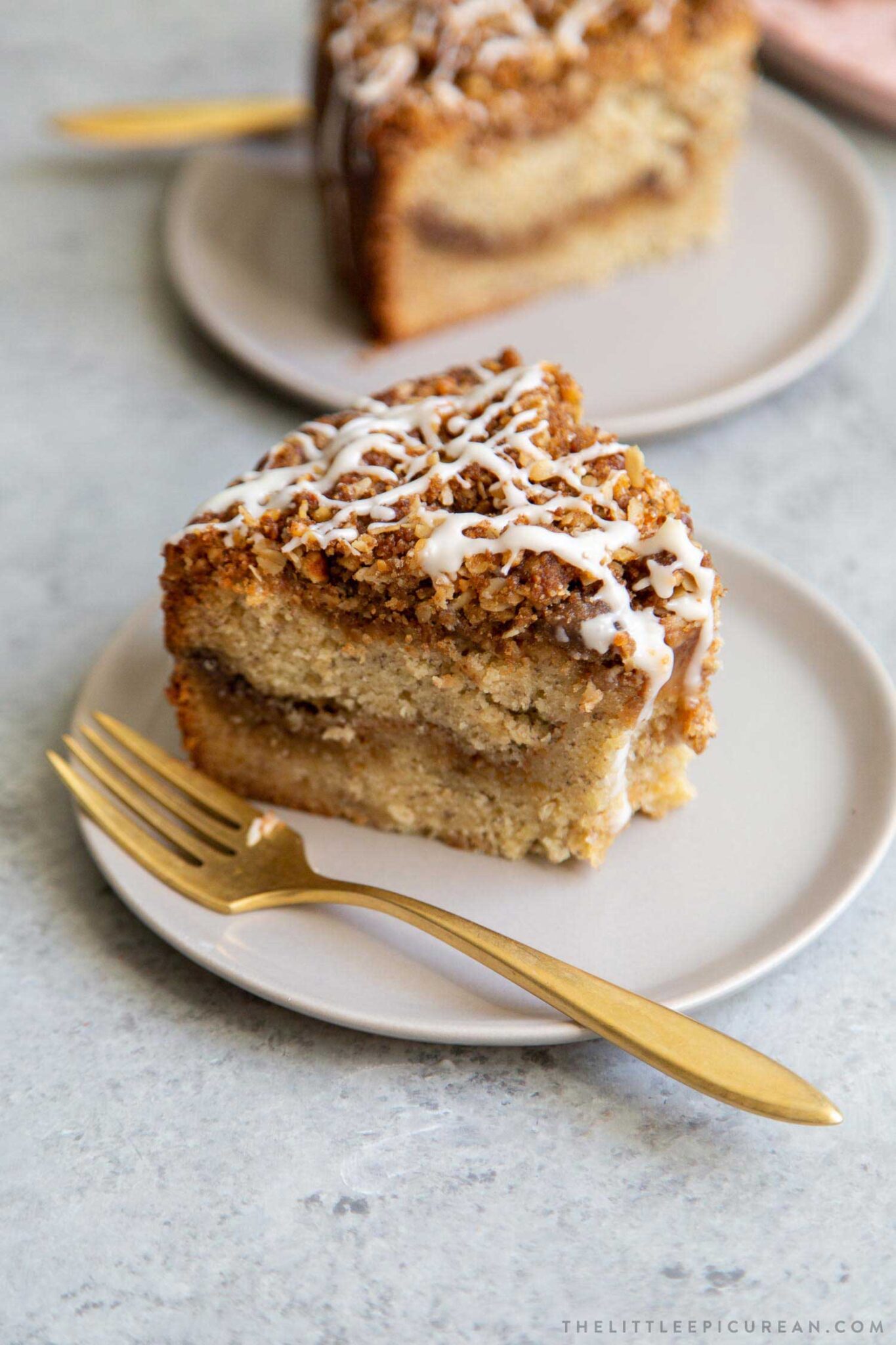 Banana Crumb Cake - The Little Epicurean