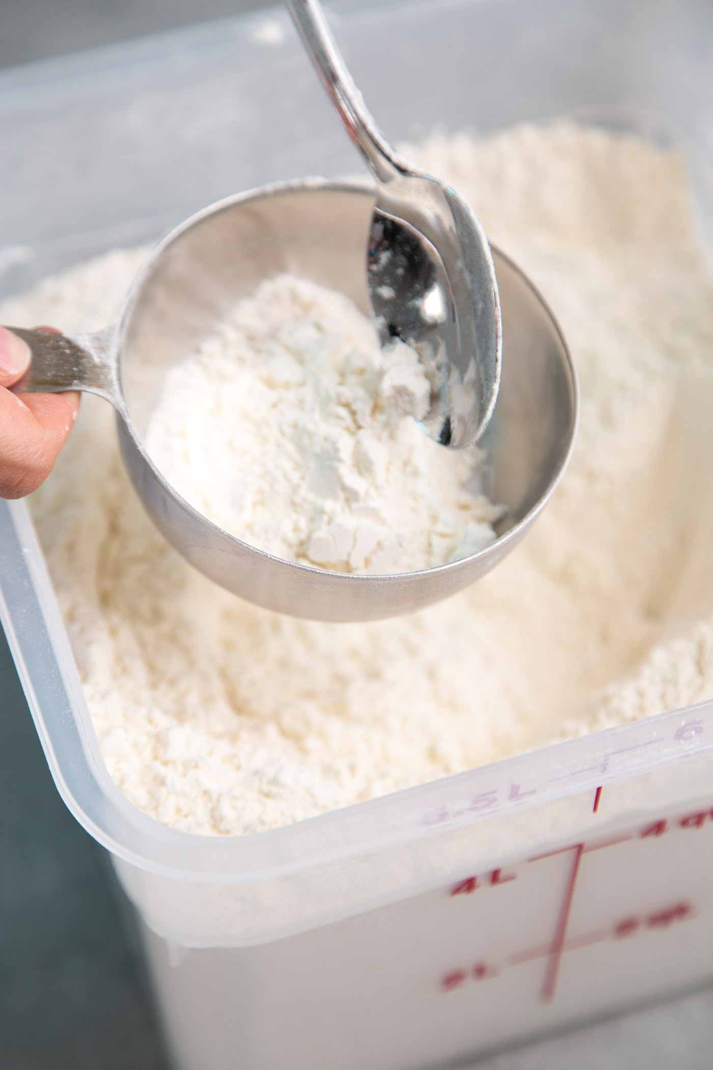 How to Measure Flour (with & without a scale!)