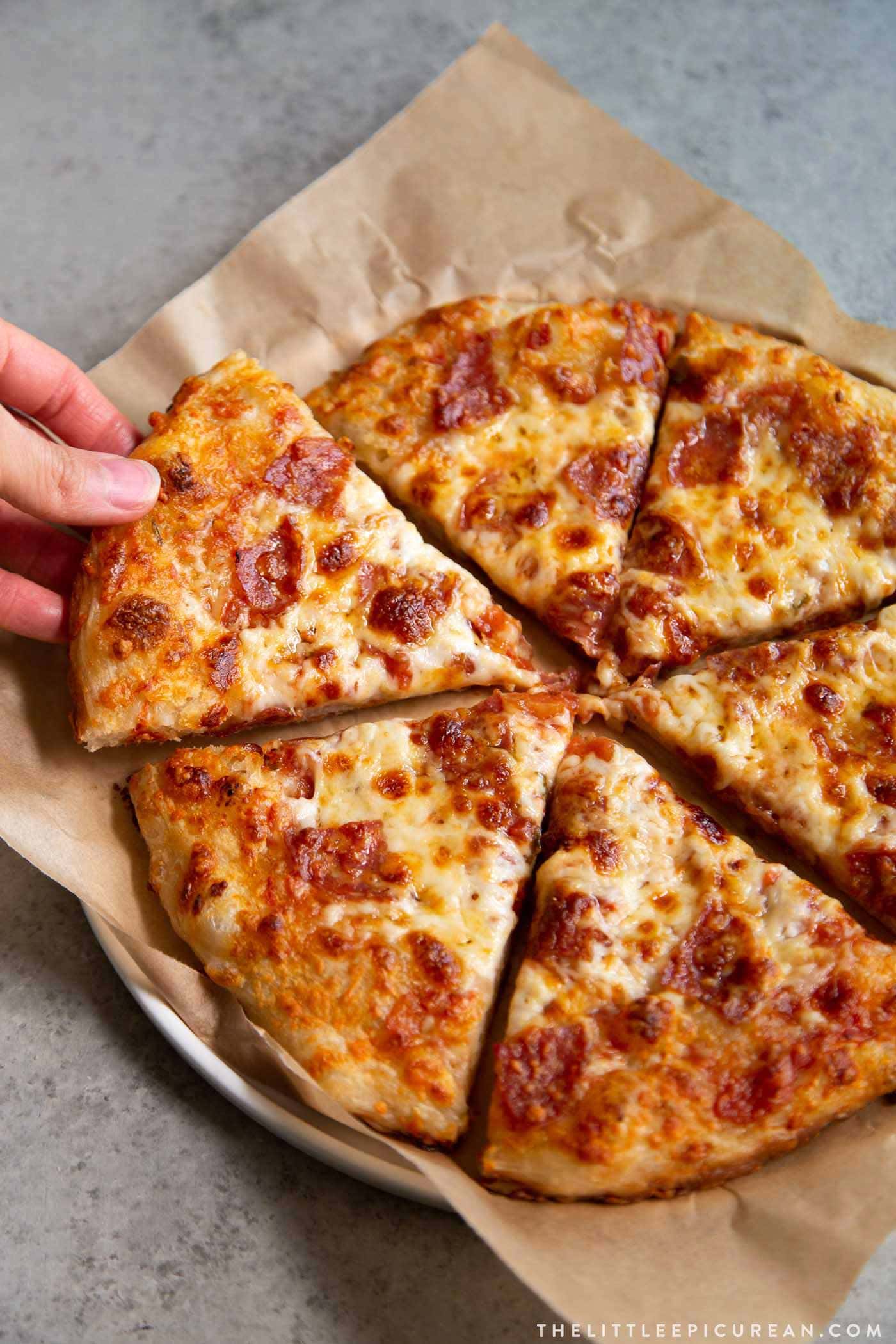 Crispy Cast Iron Skillet Pizza – A Simple Palate
